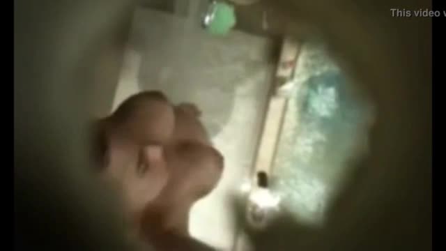 hard sex porno amateur tub shower